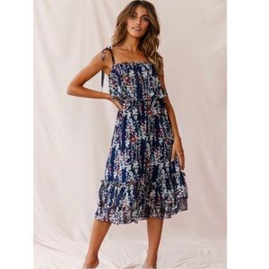Tie Shoulder Ruffle Top Navy Floral Midi Dress NWT